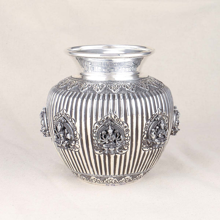 Antique Astalakshmi chambu — view 2