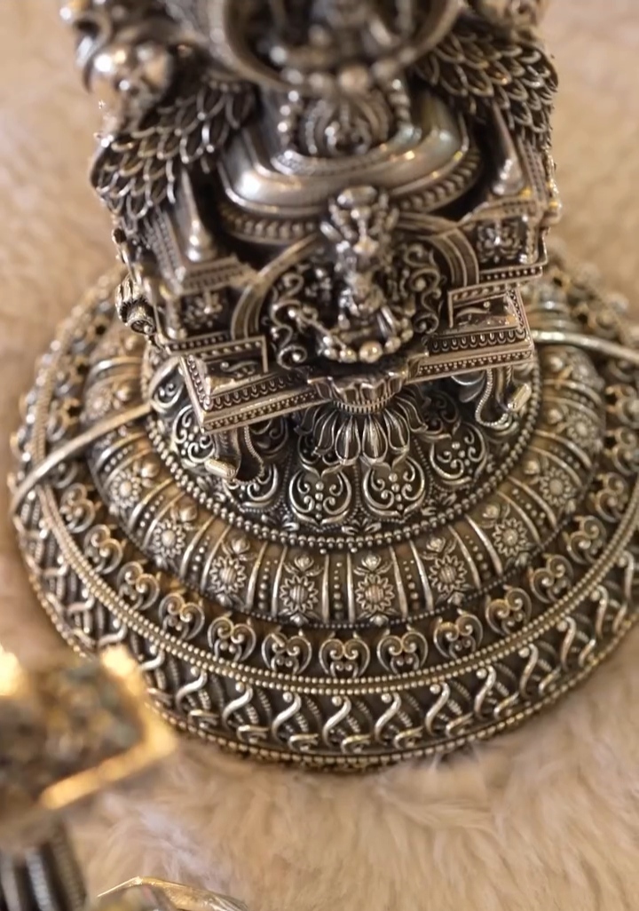 Premium German Silver Ganesha Mandap Set with Pair Deepams — view 9