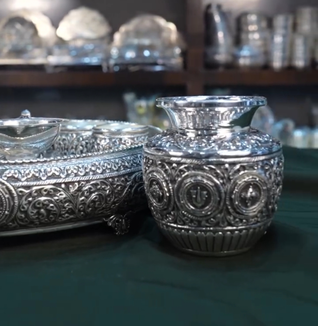 Premium Shanku Chakra Pooja Thali Set — view 8